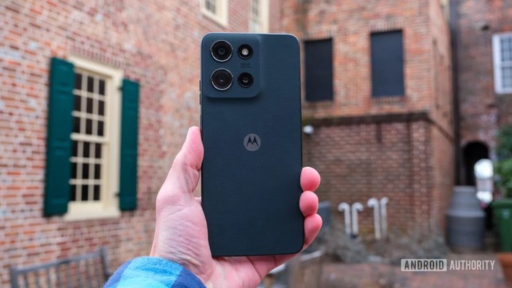 Смартфон Motorola Moto G (2025)