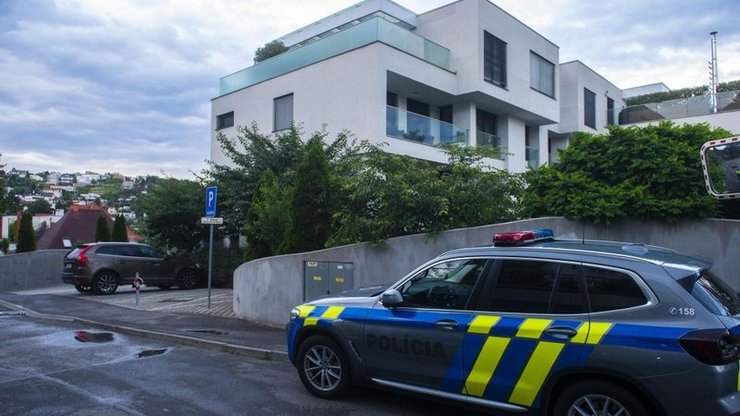 роберт фицо, дом