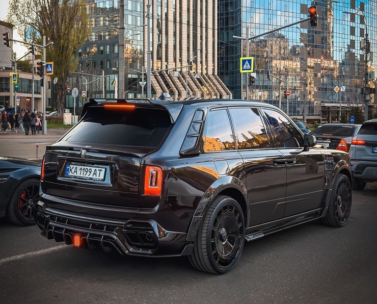 Rolls-Royce Cullinan Mansory