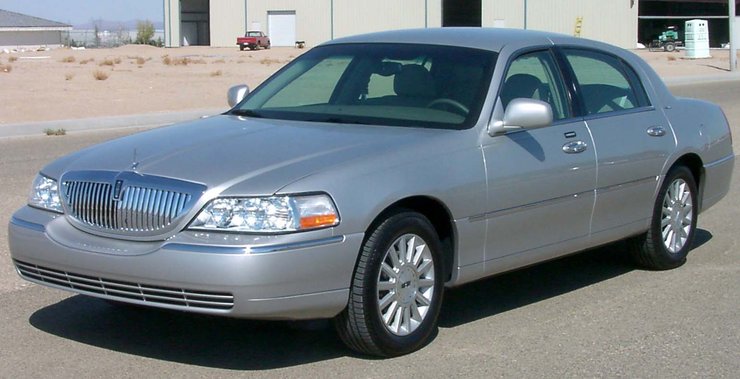 Lincoln Town Car