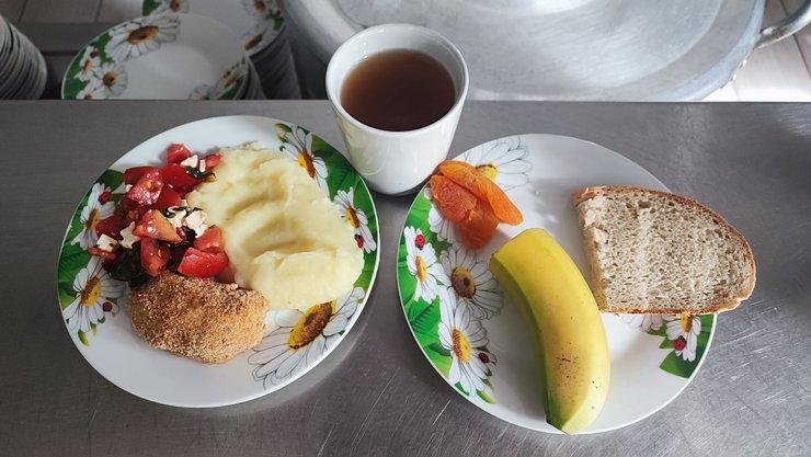 Школьный обед в Украине