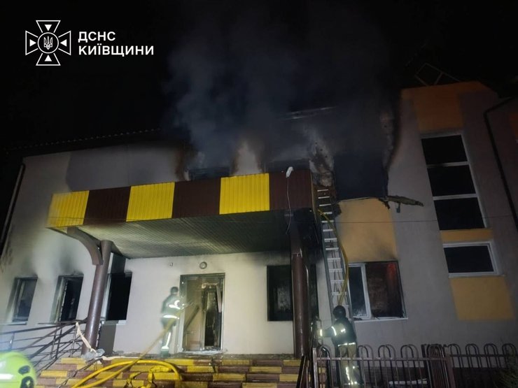Удари по школах і дитячих садках