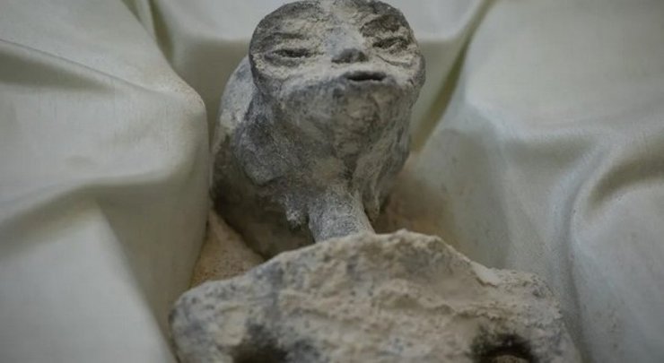 мумия, инопланетянин