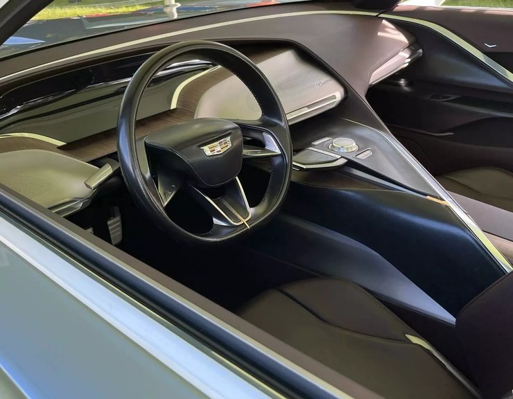 салон Cadillac, купе Cadillac, Cadillac CT5