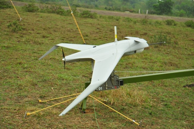 дрон на пусковій установці, дрон, ізраїльський дрон