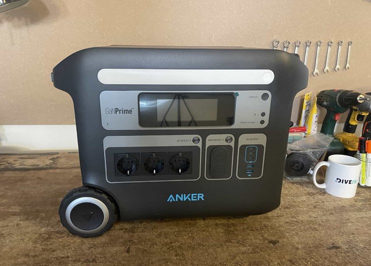 Зарядная станция Anker Solix F2000