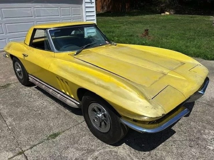 Chevrolet Corvette 1965 года, Chevrolet Corvette Stingray