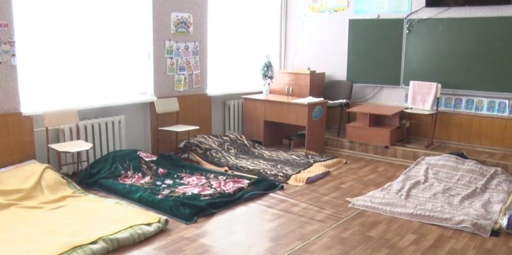 школа, біженці у школі, вимушені переселенці, школа війна