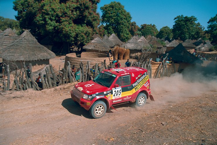 Mitsubishi Pajero, жінки в автоспорті