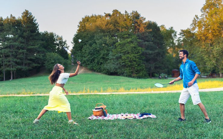 фото, игра в бадминтон, пикник