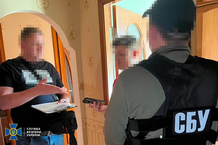 фото затримання СБУ фігуранта у справі клона "Резерв+"