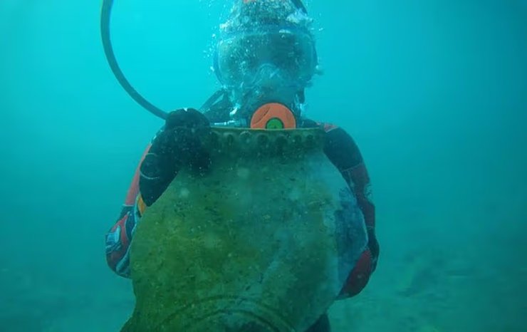 наводнено градско езеро