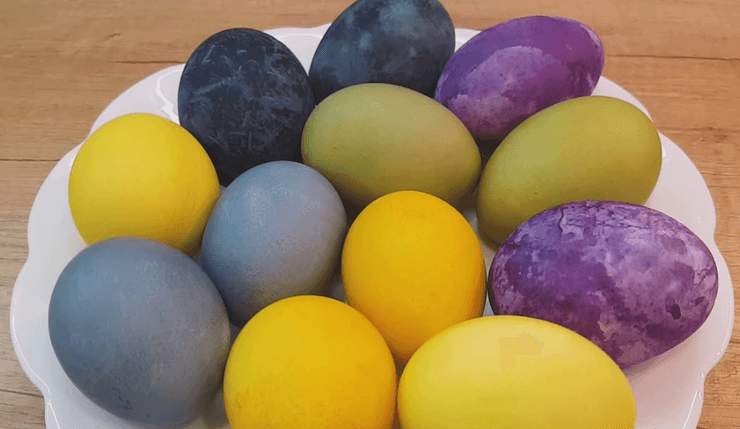 Яйца в куркуме