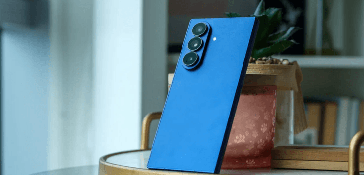 лучший складной смартфон 2025