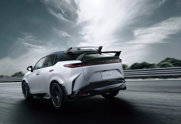 Lexus RZ, кросовер Lexus, електромобіль Lexus