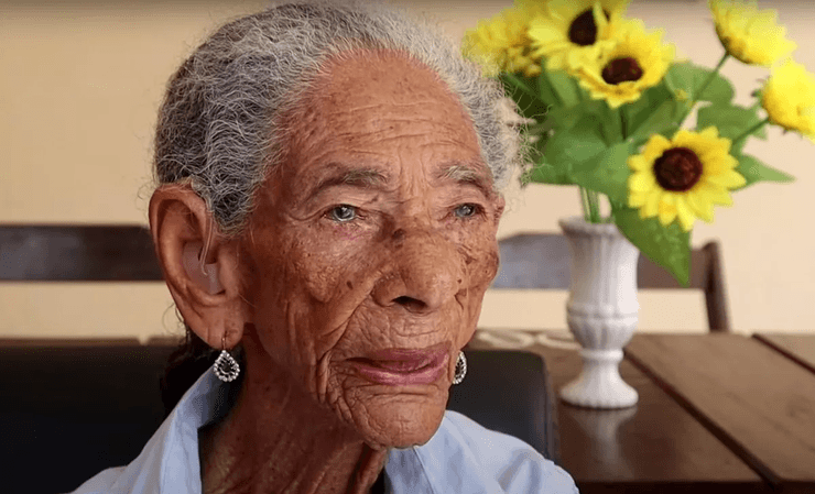 Жінка, якій 115 років, 115 років, бабуся, пенсіонерка, секрет довголіття, довге життя, як дожити до 100 років