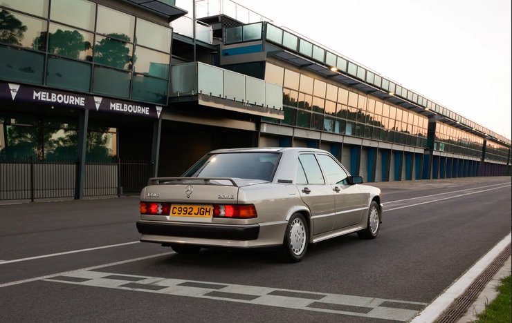 Мерседес 190 E