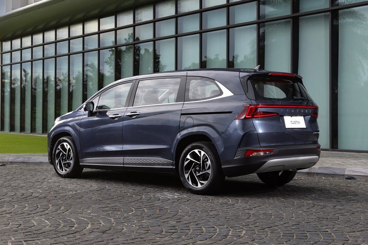 Hyundai Custin, новый Hyundai Custin, минивэн Hyundai, Hyundai Tucson