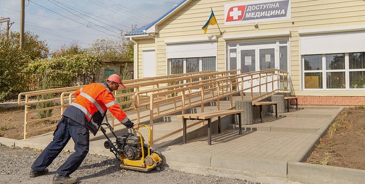 зарплата медиков, медреформа в украине, программа медицинских гарантий, реформа медицины