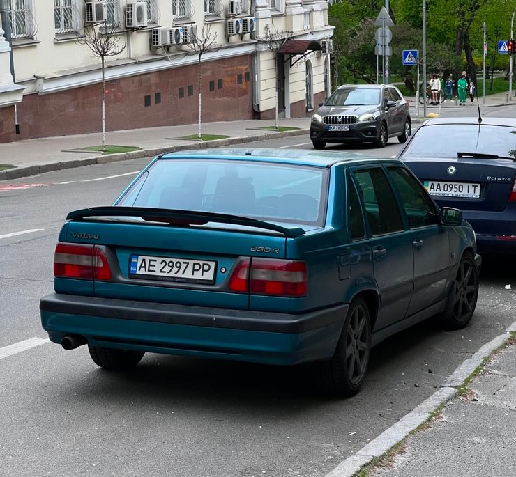 Volvo 850 R, Volvo 850, Volvo 850R