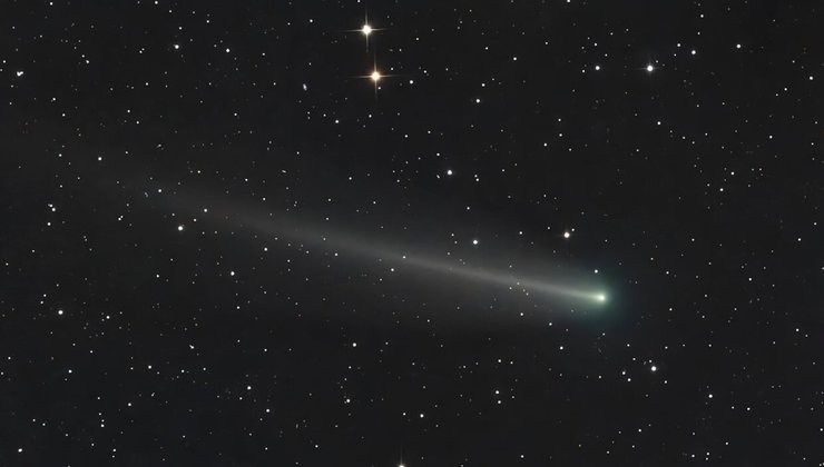 комета 220P McNaught Сейчас есть шанс увидеть необычайно яркую комету: она может исчезнуть навсегда