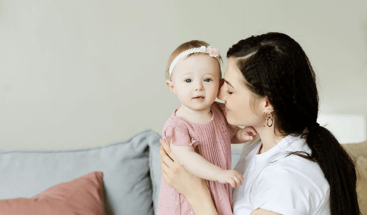 Дитина, маленька дитина, незвичайні імена для дітей, незвичайне ім'я для дівчинки, як правильно вибрати ім'я дитині