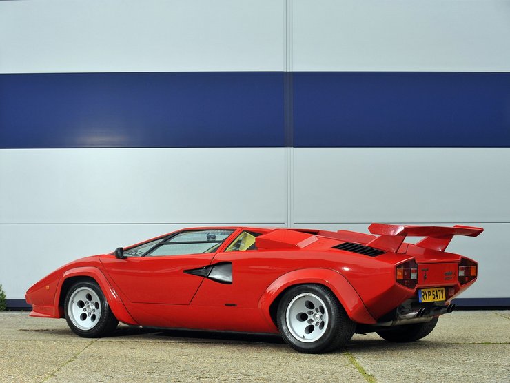 Lamborghini Countach, суперкар Lamborghini, разбитый суперкар, ДТП суперкар