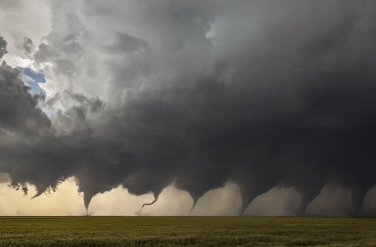 торнадо смерчи