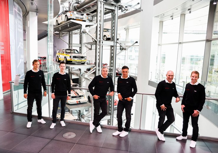 Пилоты заводской команды Audi в Дакаре-2022