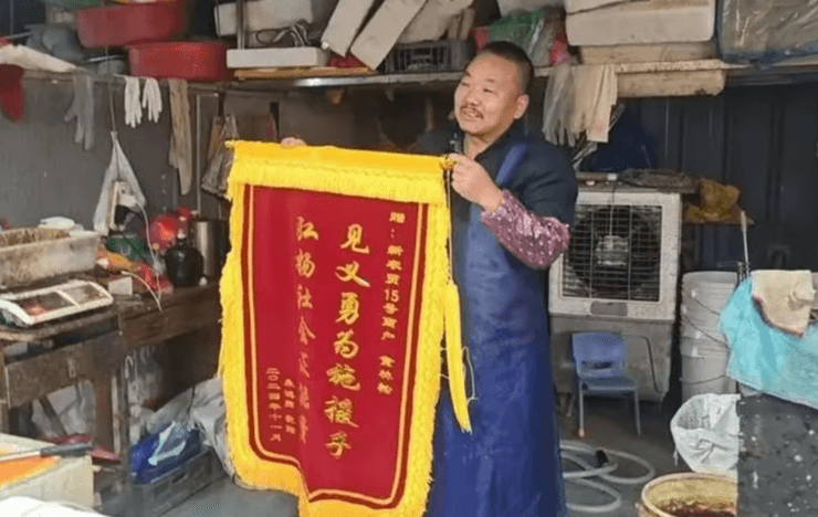 Мужественный поступок Линсун вызвал волну восхищения