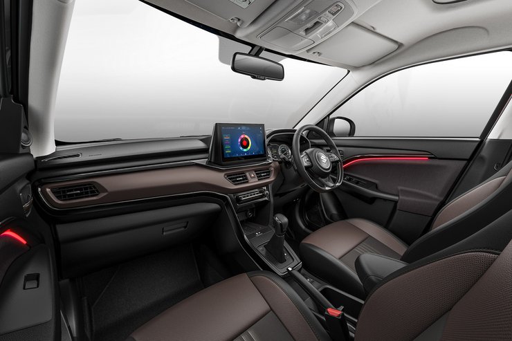 салон Suzuki Brezza 2026