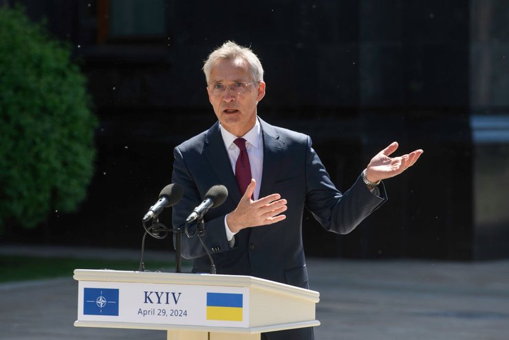 зеленський і столтенберг, столтенберг у києві, україна в нато, саміт нато