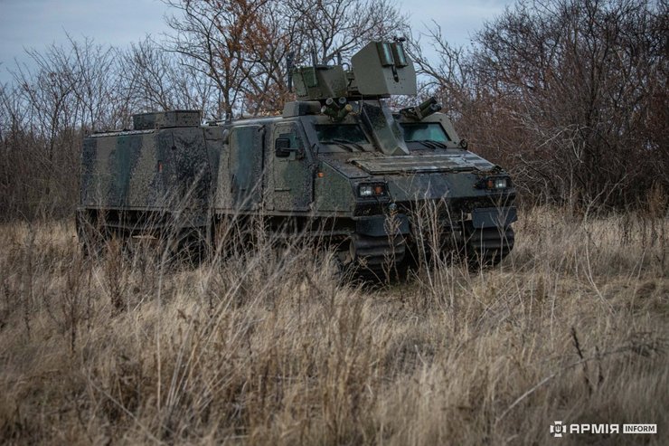 бронемашина Viking