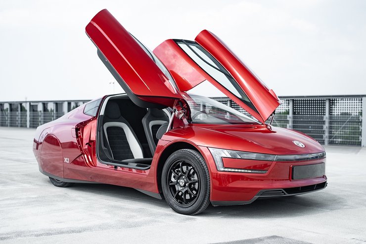 Гибридный Volkswagen XL1 приводит в движение дизельный мотор.