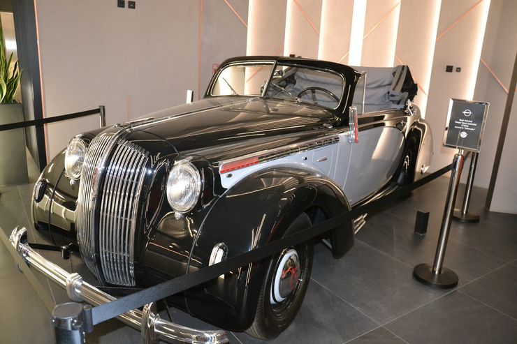 Opel Admiral, ретро авто, выставка авто, выставка авто