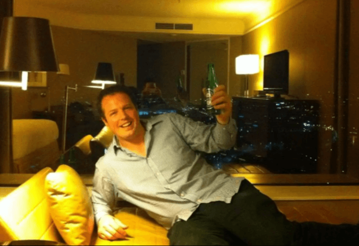 44-річний Ден Сондерс жив як рок-зірка