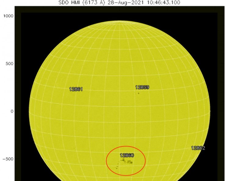 Солнце, корональный выброс