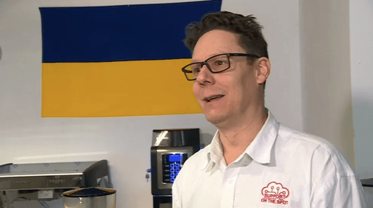 Дочери беженца из Украины, бизнес развитие в онлайне