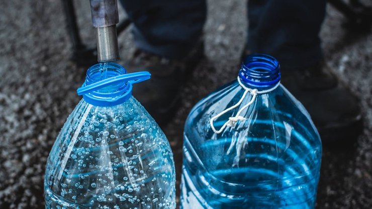 У разі пошкоджень об"єктів водопостачання потрібно буде організовувати підвіз питної води
