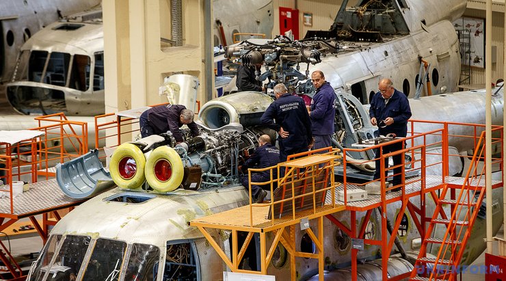 виробництво вертольотів