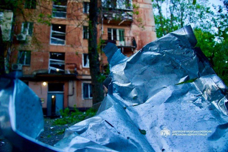 Пошкоджений будинок у Дніпрі