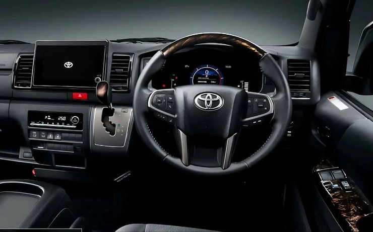 салон Toyota Hiace