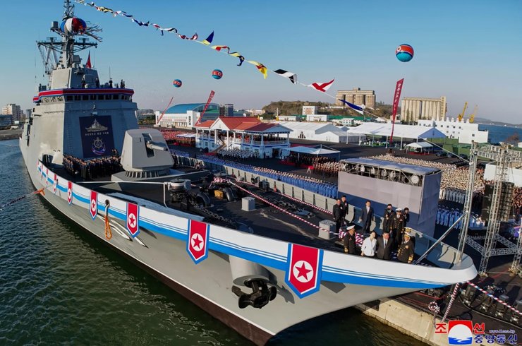 эсминец КНДР