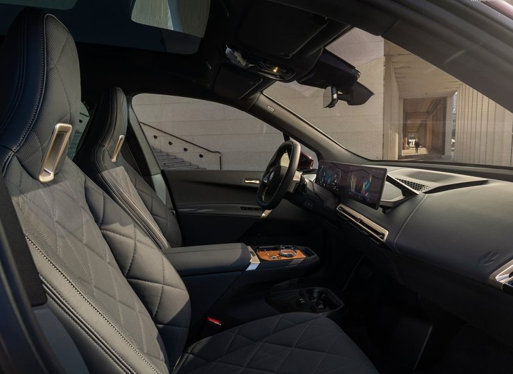 салон BMW iX M60, BMW iX, новий BMW iX, електромобіль BMW, кросовер BMW