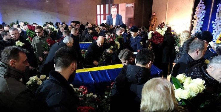 Церемонія прощання з керівництвом МВС в Українському домі в Києві