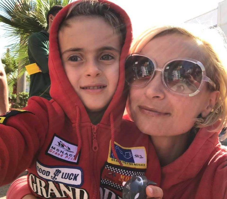 Галина Гатчінс сім'я, чоловік, син