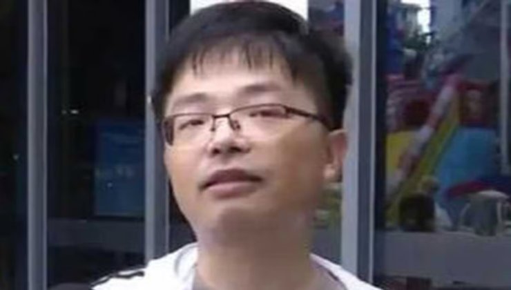 китаец спортзал