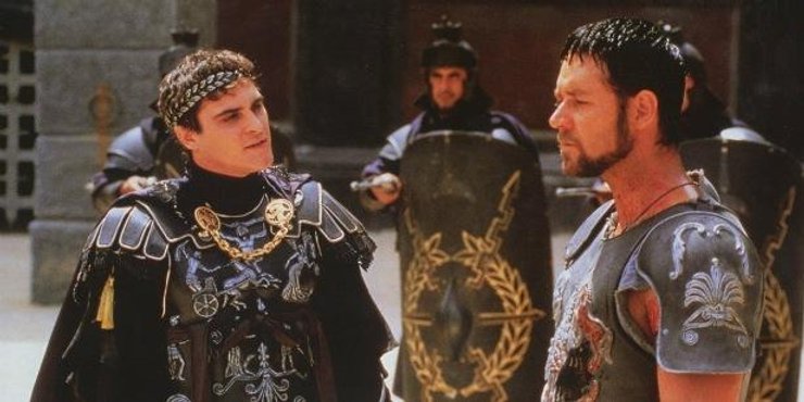 Хоакін Фенікс, імператор