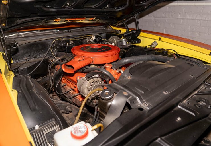 Олдсмобиль V8 400