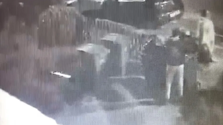 Скандал з сусідами, конфлікт, прихована камера, вивіз сміття, цікаві історії, курйози, приколи, фото, Велика Британія